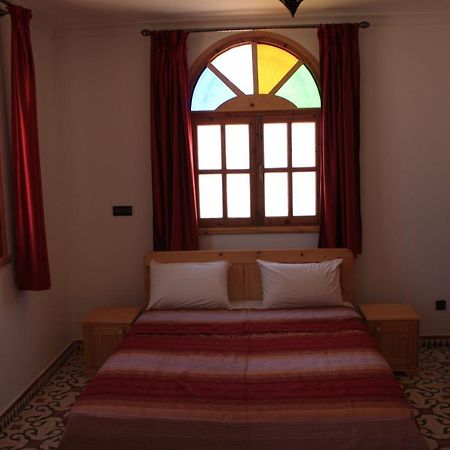 Riad Kebdana Ifoutatsene ภายนอก รูปภาพ