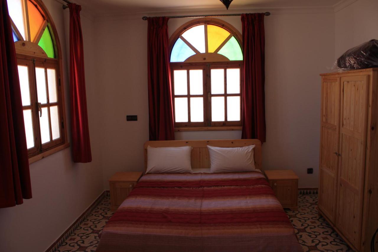 Riad Kebdana Ifoutatsene ภายนอก รูปภาพ